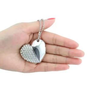 USB Stick als Herz Geschenk Lebendige Momente